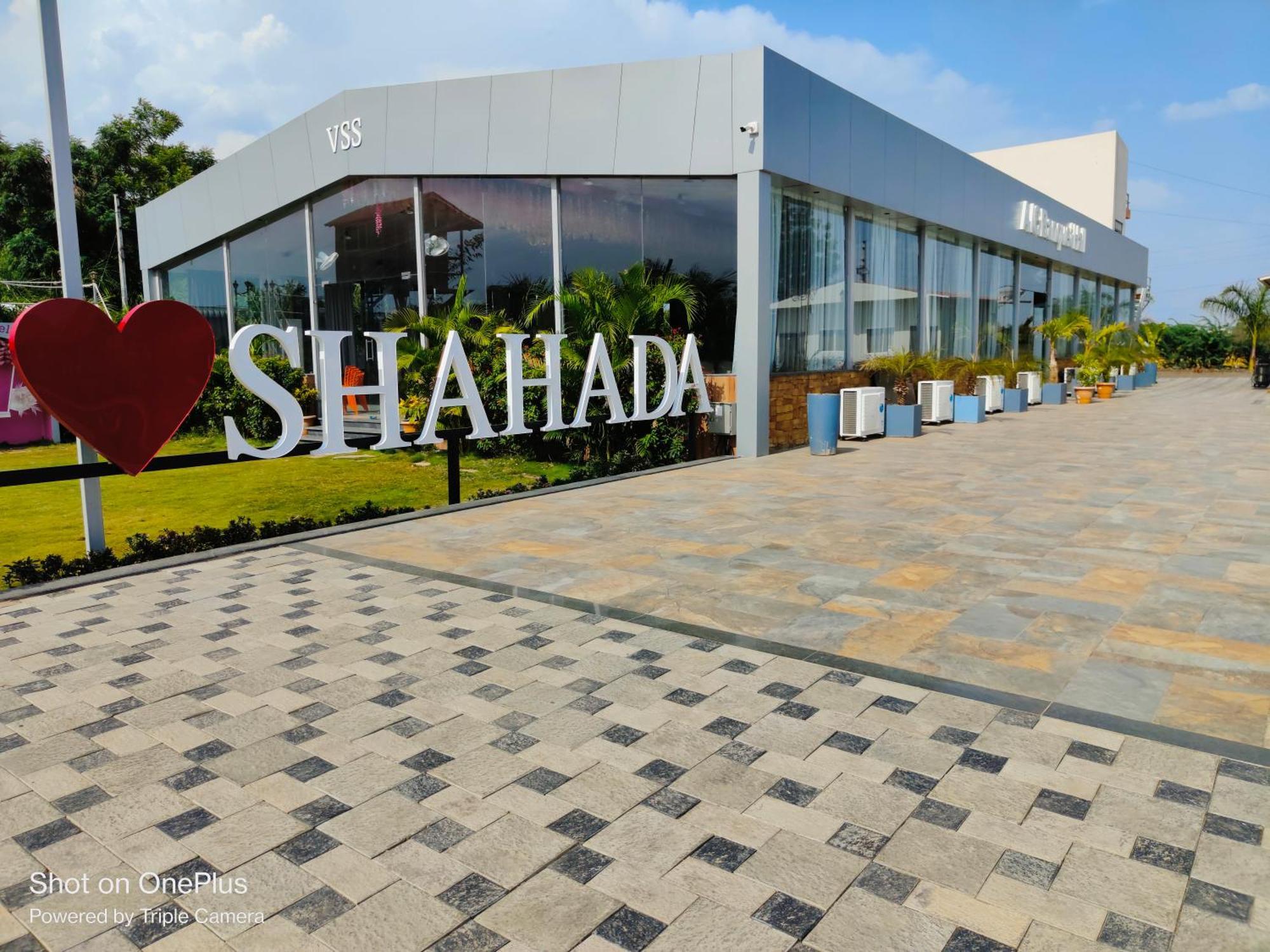 Vss Lawns & Resorts Llp Shahada Kültér fotó